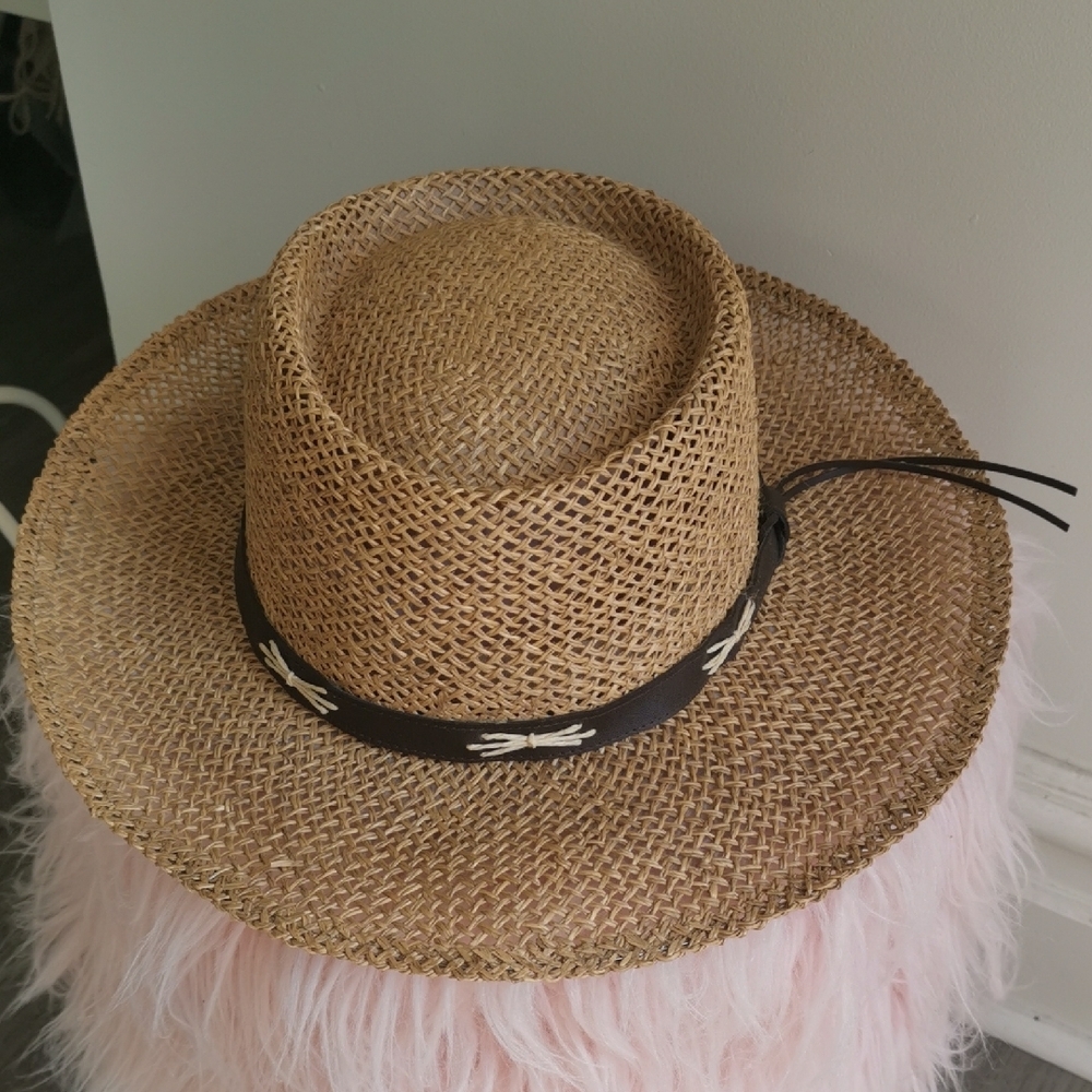 Unisex Mens Wind River🤠 100% straw boho hat with leather band. Size Large